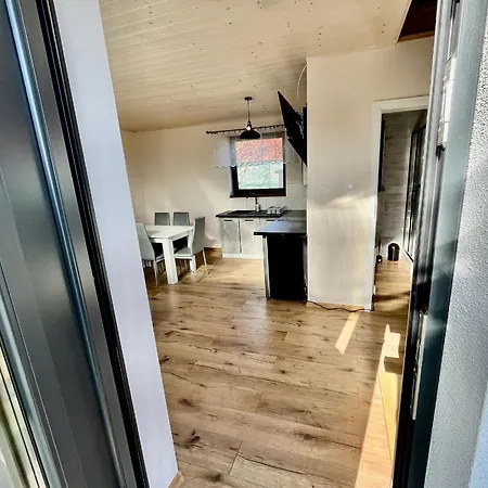 Na Ogrodowej - 2 Sypialnie, Ogrod, Taras, Parking *