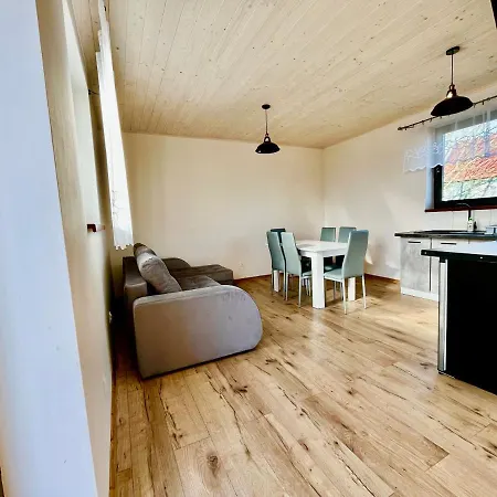 Na Ogrodowej - 2 Sypialnie, Ogrod, Taras, Parking Lägenhet