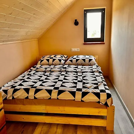 Lägenhet Na Ogrodowej - 2 Sypialnie, Ogrod, Taras, Parking